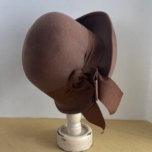 Vintage Antique Luxor Felted Wool Cloche Hat 30’s Flapper Style